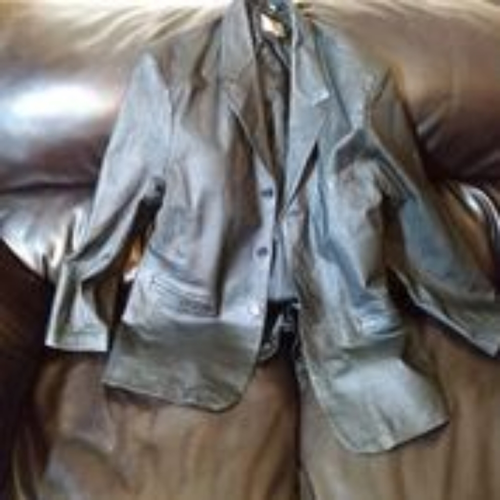 Leather Blazer - Picture 5 of 5